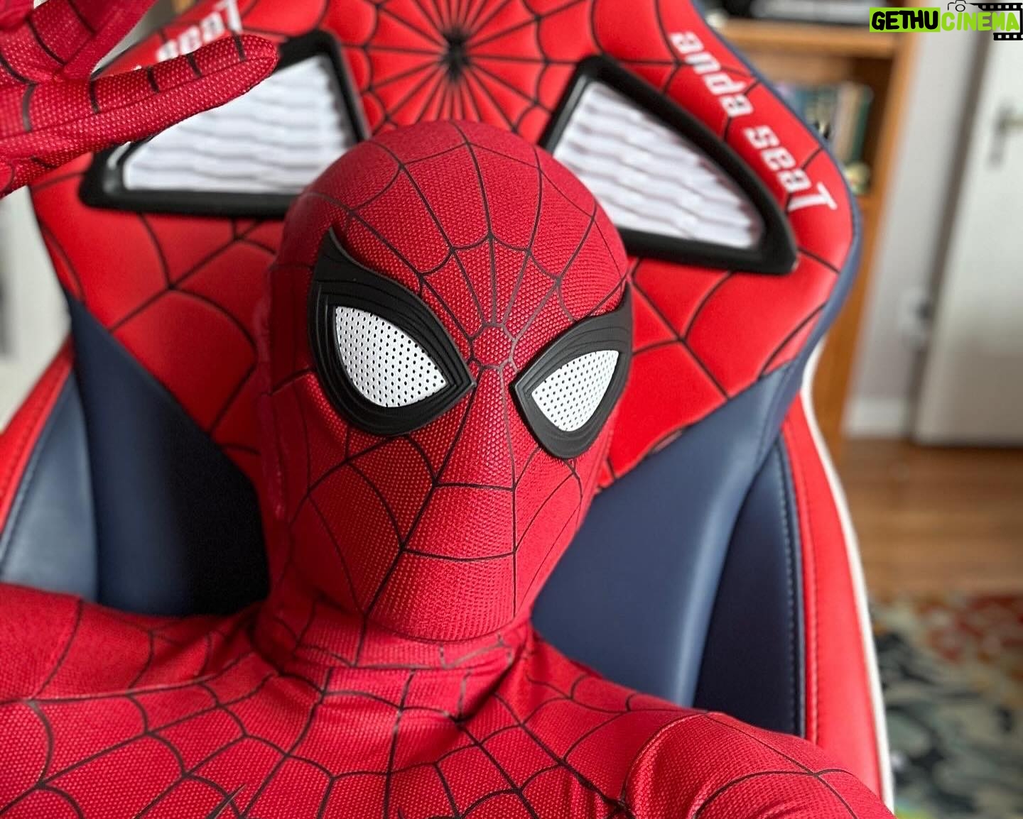 Brennan Mejia - 9.2K Likes - Happy #nationalsuperheroday !!
#powerrangers #dinocharge #redranger #spiderman #milesmorales