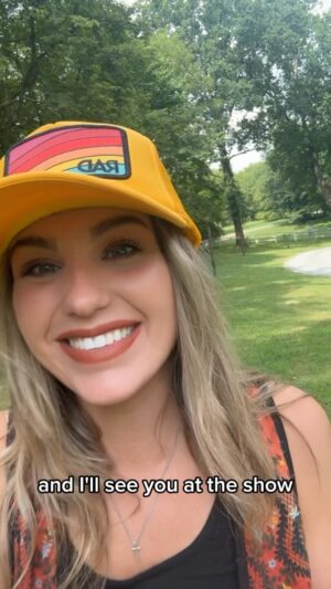 Brennley Brown Instagram - I can’t wait to make my @opry debut tomorrow night that we’re giving one lucky fan a chance to win a pair of tickets to the show! To enter: like this post and tag a friend in the comments that you’d take with you to the show!
We’ll pick one winner TONIGHT at 8pm CT. The winner will be notified in the comments section of this post by me @brennleybrown official account (verified by the blue check mark).