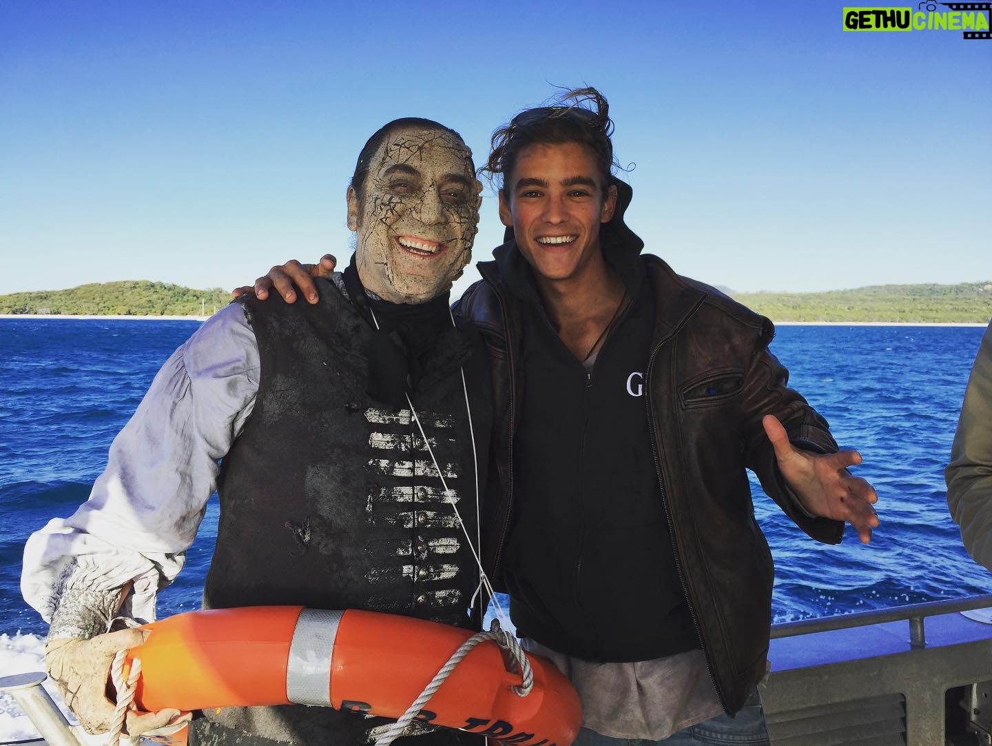 Brenton Thwaites - 71.1K Likes - #tbt
1. Arriving at Hamilton Is. with Javier.
2. Ghost Pirate Blues. On the long boat journey to Whitehaven Beach the wind had picked up and the boats with cast and crew had trouble landing on the beach. Many-a-crew seeing their breakfast for the second time! Our cast boat was standing by for about an hour in the channel. I had a little travel guitar with me and Javier (who’s a drummer) banged on a few buckets. Ghost Pirate Blues was played in the bay! Was crazy fun and we were all semi-depressed when the weather subsided.
Side note: two heli’s were reserved for team Jonny and AD’s. I wrapped a bit early and had been doing water work all day. Chris Costaldi (1stAD) gave me his heli and I was back on Hamilton (and in the pub) in 10 mins. Thanks Chris. Still has me smiling to myself.
;)
#pirates
#whithavenbeach