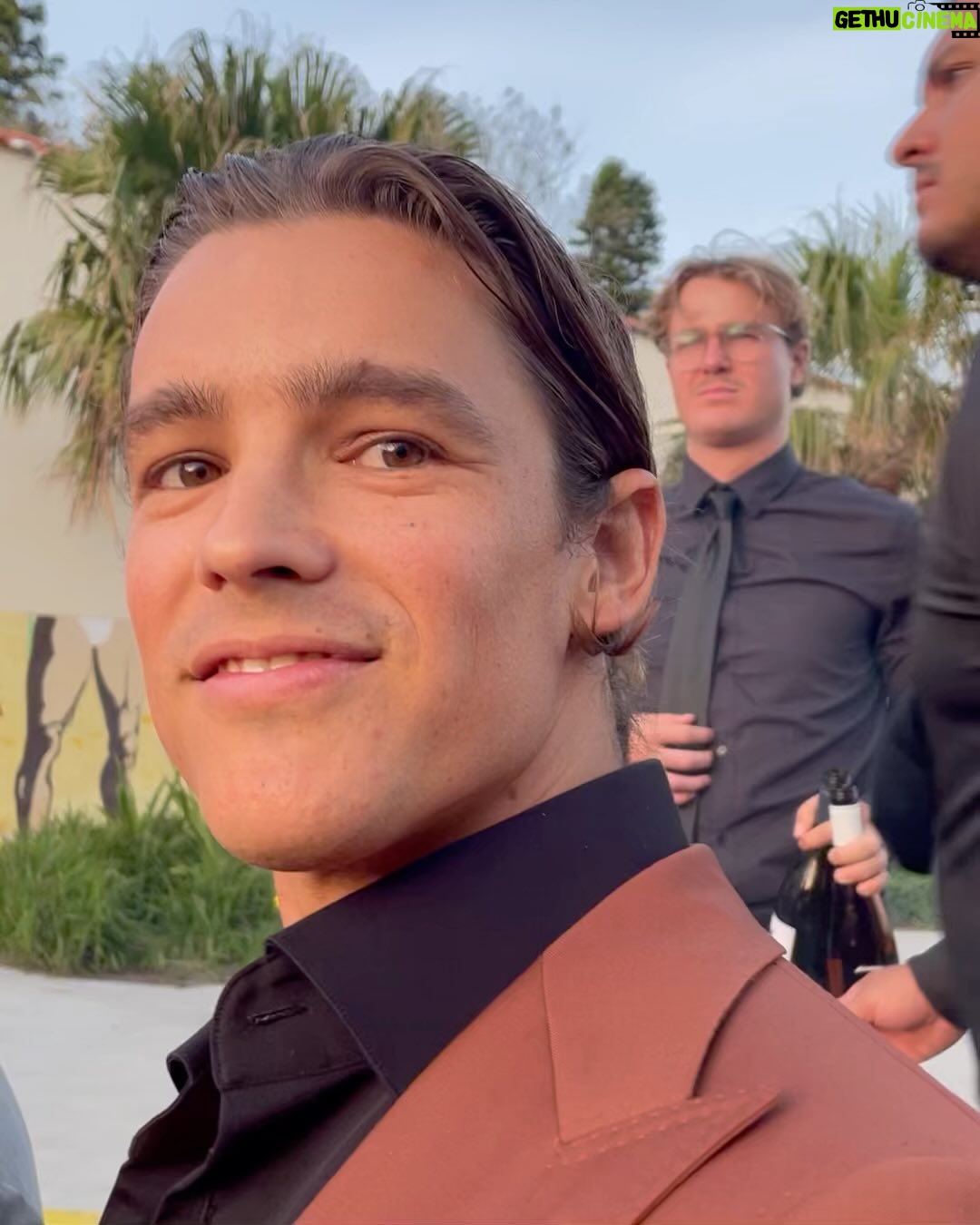 Brenton Thwaites - 82K Likes - #gqmenoftheyear
Thanks for having me. Great night in bondi with many deserving award winners.
:)
Beautiful brown number. Thanks to @thdr for making it fun! 😀