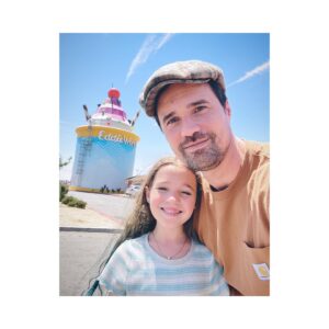 Brett Dalton Instagram - Road trippin 🗺️🚗🙃