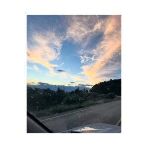 Brett Dalton Instagram - Road trippin 🗺️🚗🙃