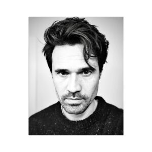 Brett Dalton Instagram - Wasn’t sure about the long hair. But it’s growing on me 🙇