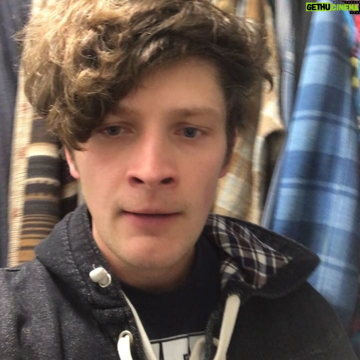 Brett Dier - 80.7K Likes - Hey guys Paul here, with another blog. Will time in tomorrow sorry my phone died couldn’t finish the rest of the video but hoping to show you guys some more of my cards remember stay safe be safe and be nice