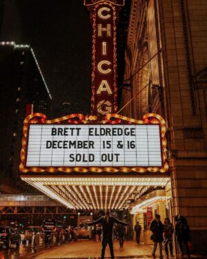 Brett Eldredge Instagram - Unreal Chicago