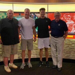 Brett Favre Instagram - Great day visiting my good friend, Andy Reid and his phenom QB, @PatrickMahomes, I really like this kid! 💪👍