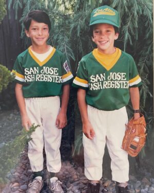 Brett Oppenheim Instagram - On our birthday, I’m reminded of how lucky I am to have a twin brother, best friend, and someone who has never left my side.