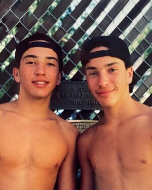 Brett Oppenheim Instagram - On our birthday, I’m reminded of how lucky I am to have a twin brother, best friend, and someone who has never left my side.