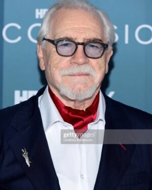 Brian Cox Instagram - The New York premiere for the final season of Succession. 

Styled by @modur_style 
Hair & M/U by @loriyoungmakeup 

Suit & gown by @kimiaaryasilk 
Watch & jewelry by @cartier & @gbghjewelry 
Shoes by @paisleyandgray 

#zanzendegiazadi