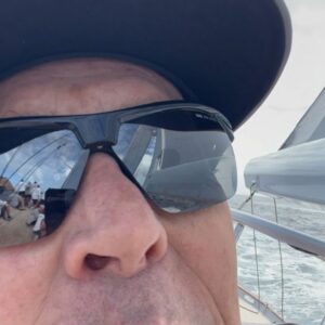Brian Grazer Instagram - Looks like Bob has a lot of confidence with me at the helm 💪🏼🌊 #stbarthregatta 

Aquarius did go on to win the race! 🏆 (once I passed the wheel over!!)
