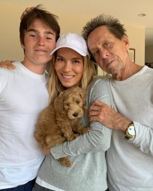 Brian Grazer Instagram - Spiritual, beautiful, generous, kindest, all loving, my everything, our everything
Happy Birthday baby 🎂 ♥️♥️♥️♥️