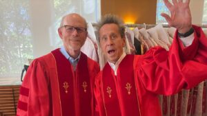 Brian Grazer Instagram - So proud to receive a doctorate 👨‍🎓 from USC, my alma mater! ♥️💛
Prescriptions anyone? 🩺🩺