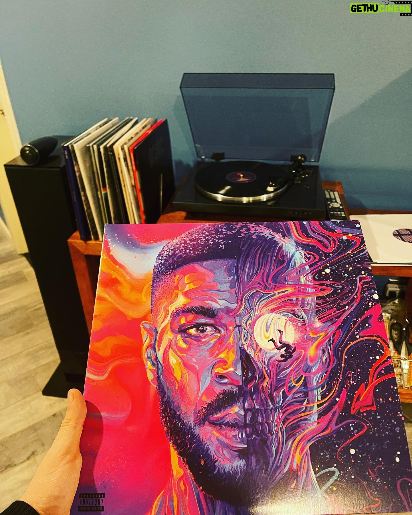 Brian Hanby - 36.4K Likes - Got myself a little early Christmas gift.
Time to chill and listen to @kidcudi 👌🏻