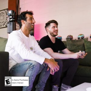 Brian Hanby Instagram - Played some @formula1game with @danielricciardo the other day. Always nice to meet a fan 😭 

Link in bio for full video #RicciardoChallenge 

Big thanks to @easportsinsider #SponsoredbyEA 

Check out #F122game for free this weekend during the #USGP 🔥