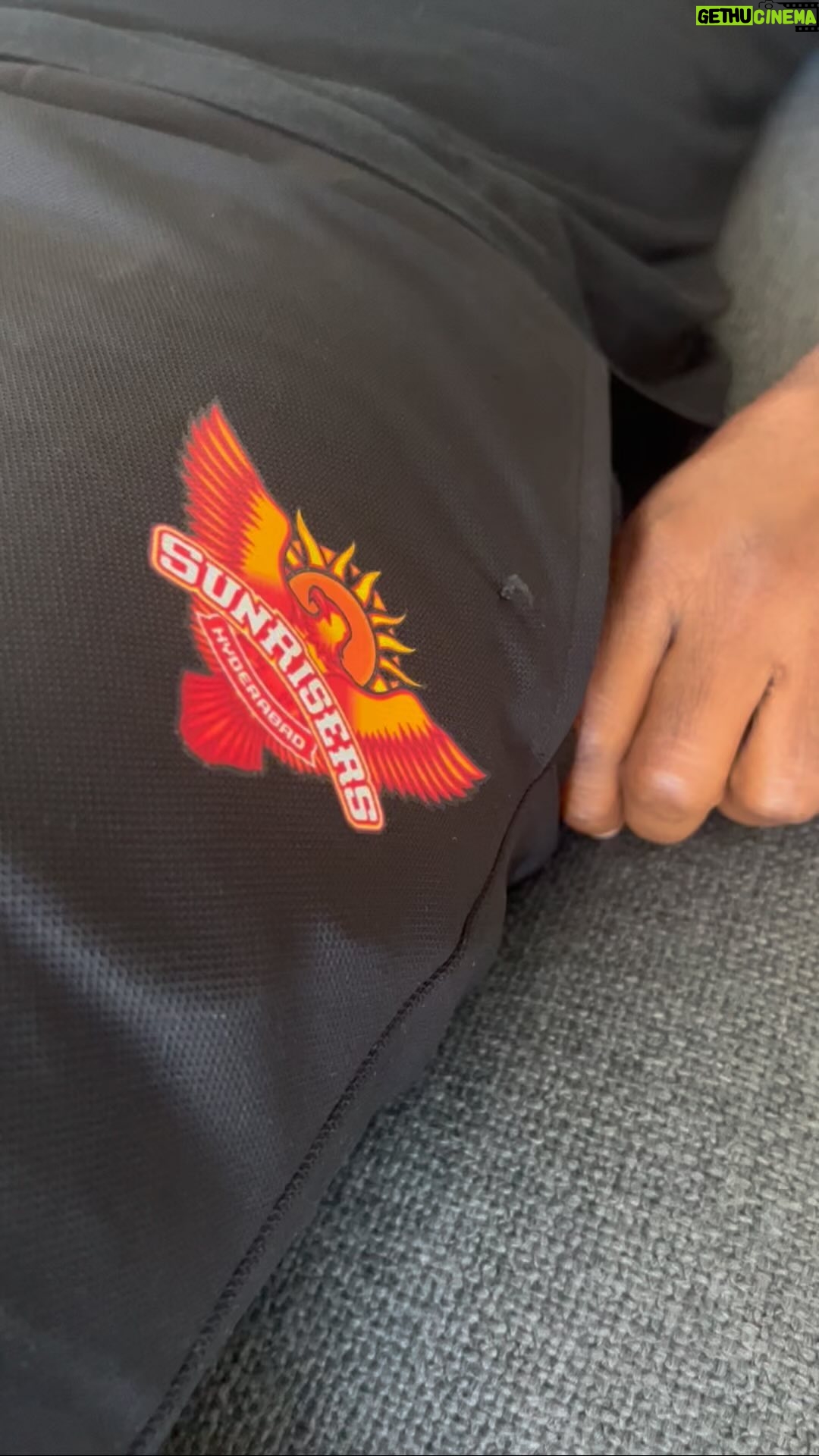 Brian Lara - 3 Likes - Like my trousers?
Never got the chance to thank all of @sunrisershyd supporters for a wonderful 2 years with their franchise. Thank you for welcoming me with open arms and I will forever have this franchise in my heart. ❤️
.
.
.
#india #bangladesh #icc #worldcup #cricket #srh