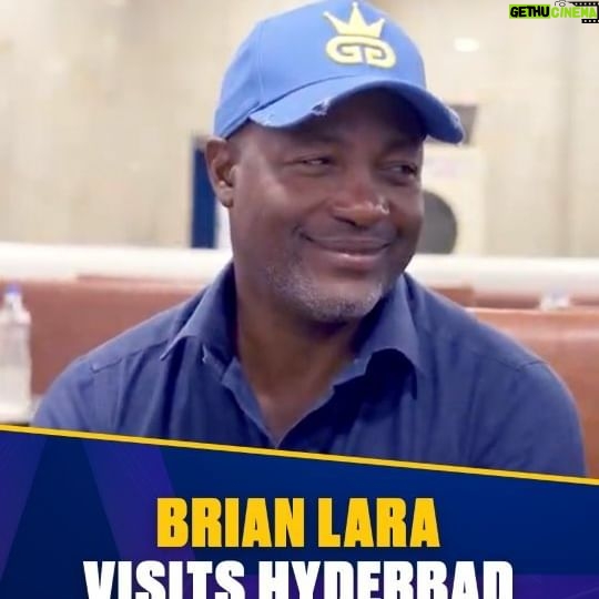 Brian Lara - 6.1K Likes - @brianlaraofficial visited Hyderabad and got a taste of their famous Biryani 😋
He believes in moderation and feels good food and training go hand-in-hand 🙌
While Lara enjoyed his Biryani, fans enjoyed his presence, thanks to #StarNahiFar - an initiative by Star Sports bringing fans and stars closer! 🤝
Tune in to #RCBvSRH in #IPLOnStar
LIVE NOW | Only on Star Sports