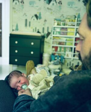 Brian Patrick Flynn Instagram - FORTY EIGHT. Hands down, best birthday ever…particularly having a happy, healthy kid just one week prior. In a bittersweet yet poetically beautiful twist of events, our little rescue dog of 16 years, Gidget, said goodbye to us just two days after we returned home with our sleepy little newborn. [swipe through carousel] Glass half full: this afforded 🐾 and 🍼48 hours to briefly get to know one another. In a way, kind of an additional little birthday gift. Hello 48, please go slowly as the big Five Zero feels like it’s staring me down, and I still have no idea how to tie a necktie, grill a steak, or change a flat tire. 📸 @zekeruelas @hgsmith6