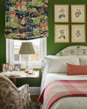 Brian Patrick Flynn Instagram - Totally stepped out of my comfort zone for this project, being that southern traditional and floral aesthetics aren’t in my usual bag of tricks; however, happy as hell I did ‘cuz this baby has a sixteen page spread in the April issue of Atlanta Homes & Lifestyles. Also, still no Flynnsmith baby yet; this 10 month sprint’s officially turned into a 41 or 42 week marathon or something like that idfk i’m new here and outta clever childbirth analogies don’t @ me. 📸 @zekeruelas @elizabethdemos @sonchia @intownfix