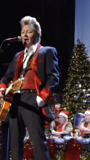 Brian Setzer Instagram - Dig that crazy Santa Claus with his red suit on
Dig that walk, that crazy talk, man, oh man, he’s really gone 🎅