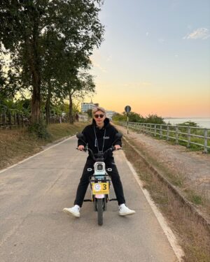 Bright Norraphat Vilaiphan Instagram - ขอโทษจริงๆที่มาเพิ่มอุณหภูมิ 🤦🏼