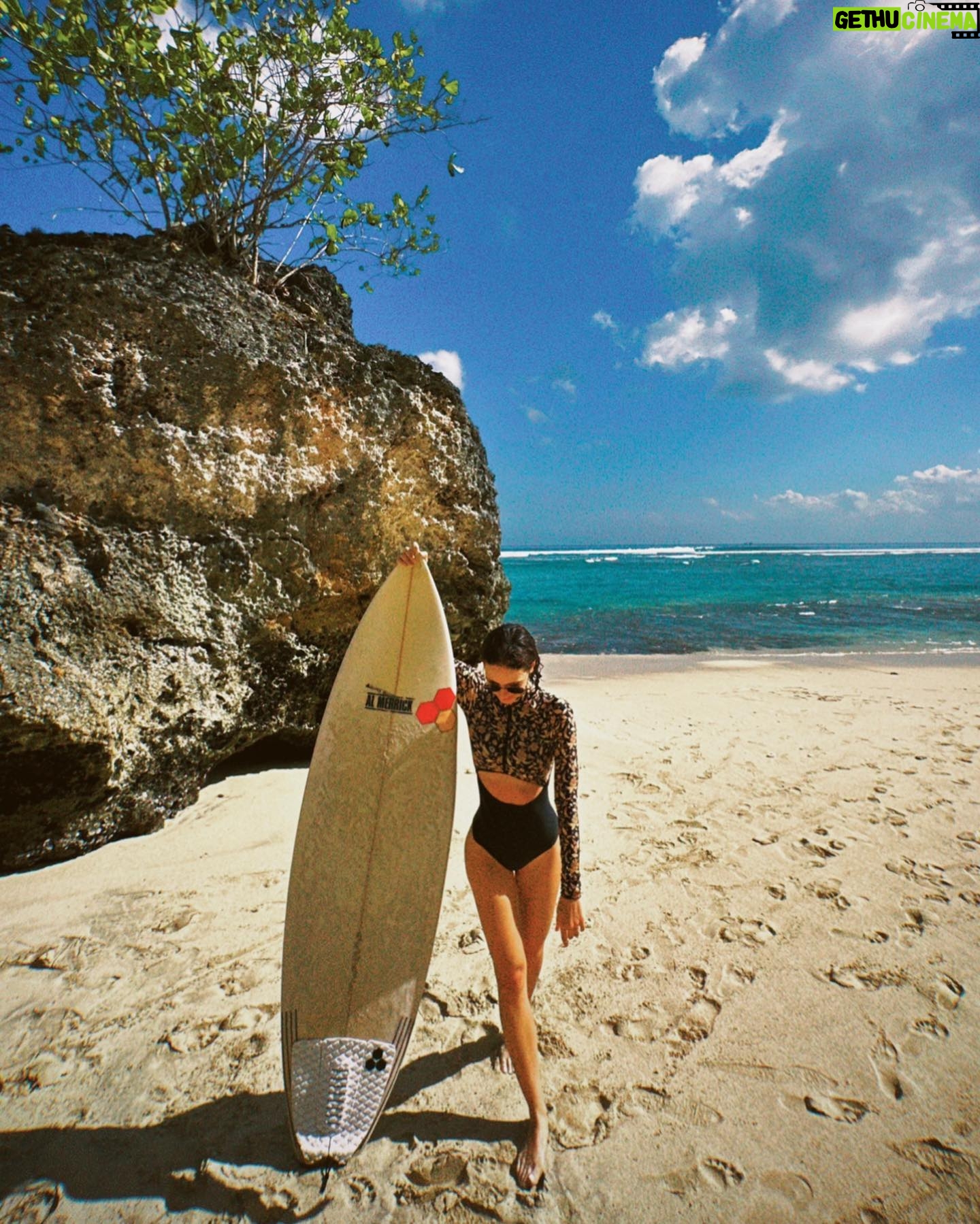 Brit MacRae - 3 Likes - Omg this place is un-BALI-able!