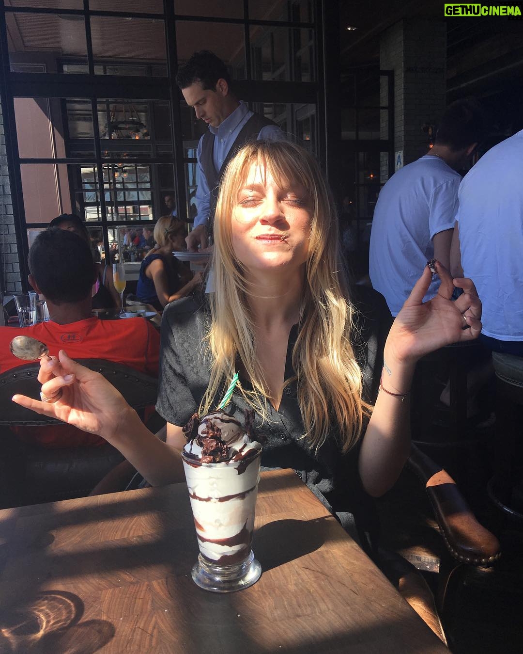 Brit Morgan - 488 Likes - 29!!!!! Let's do this. 🎂
