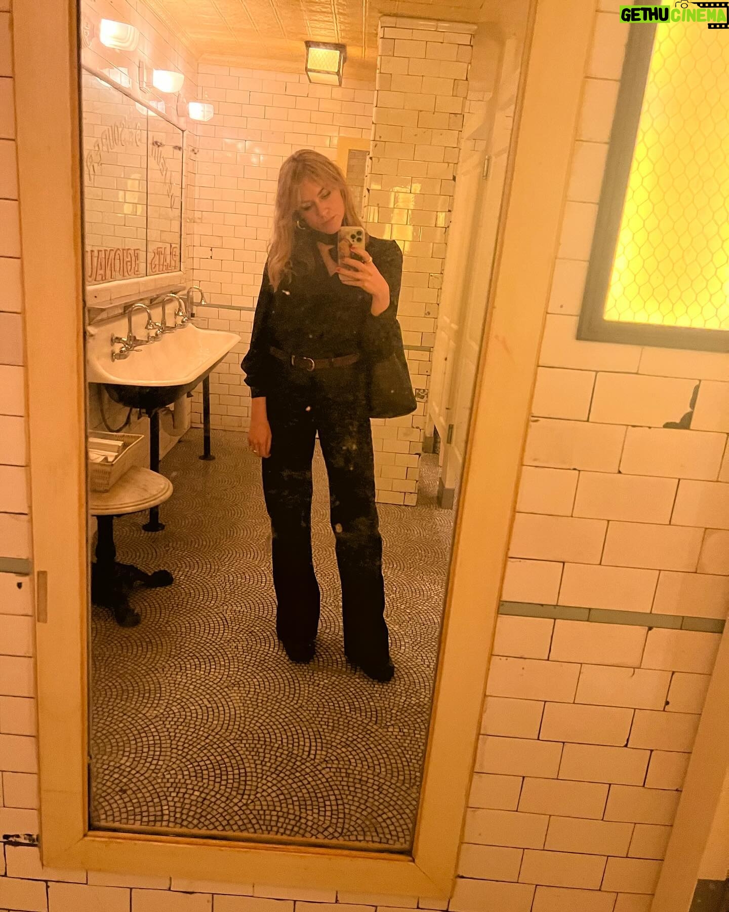 Brit Morgan - 575 Likes - Christmas in NY 2023 ❤️✨🕊️