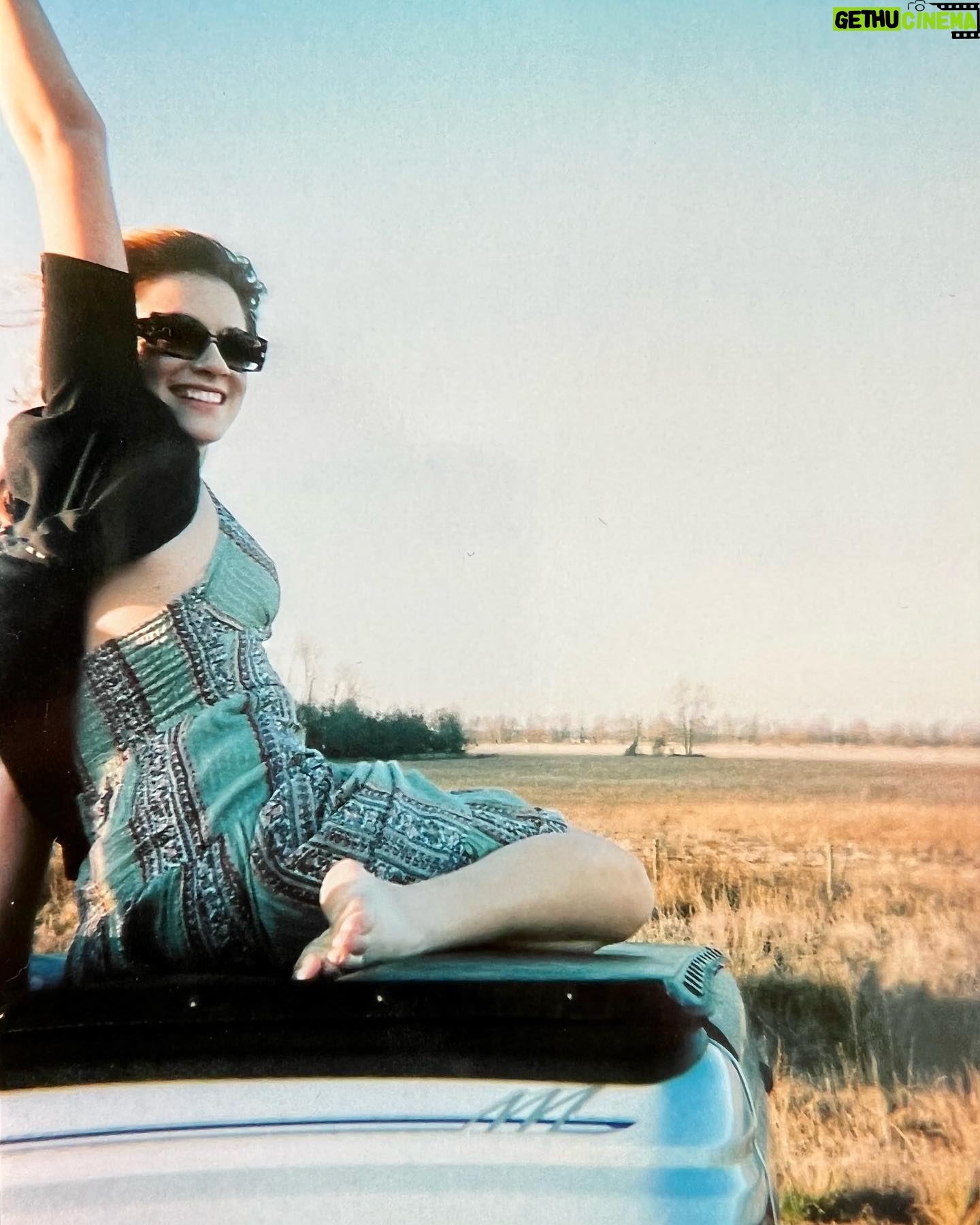 Brit Morgan - 774 Likes - This pic was taken on the back of my pick up truck on the side of the road in Texas. I was 18. I was driving cross country from New Jersey to LA to be an Actor. All my clothes were in trashbags in the back. I had a couple thousand dollars to my name and dreams so big they could fill the universe. The decision to leave Jersey and make this move was weirdly not too hard for me. I didn’t feel cut out for college and something in my gut was calling me so strongly and so fiercely. I wanted a new and bigger life, a new and bigger self.
A lot of things that I wanted to happen 16 years ago have happened…and a lot of things haven’t. Rather than the straight climb upward I was hoping for, it’s been more of an expansive dive inward. This journey has turned out not so much to be about becoming somebody else, but becoming who I really am. I wouldn’t have it any other way. It’s all so much greater and more beautiful than anything I could have ever planned.
For better or worse, my childhood gave me grit and tenacity and for that I am grateful. But more than that…what I am grateful for and what's held me then and now. What’s been my North Star through all of this - is my belief and inner knowing of the divinity that is all around us and inside of us always. Our ability to connect to our own soul and intuition. The ever-present possibility of miracles and how we’re able to call in exactly what we need when we need it. In my darkest times, life somehow has always taken care of me. We are so guided and protected and the universe is always speaking to us. All we have to do is listen and we will never be led astray.
Sending love to younger you and younger me today and the part of us that knows. All we have to do is answer the call. ❤️✨