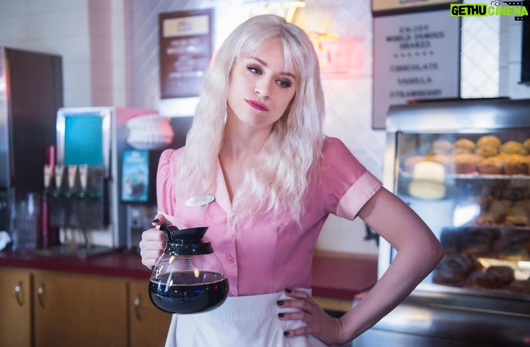 Brit Morgan - 6.1K Likes - Would you like fries with zap? Next week! ⚡️⚡️#Supergirl #Livewire