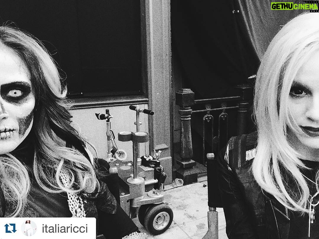 Brit Morgan - 590 Likes - #Repost @italiaricci ・・・
Tonight's the night. 🌬 #Silverwire
