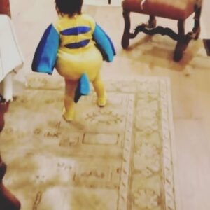 Brittany Ishibashi Instagram - Little Mermaid and “LeBrookie DonalTurnTahniKupp ChichiBruyne” 
(aka all of Kai’s favorite athletes)

plus more Flounder content 🐠 

#happyhalloween #underthesea #andallthesports