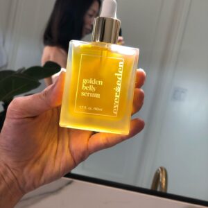 Brittany Ishibashi Instagram - ✨Going Au Natural with EverEden ✨

“Natural” “Clean” “Non-toxic” - @everedenbrand walks the talk when it comes to #cleanbeauty 

With a “Never Ever” list of over 1,500 ingredients (bye-bye chemicals and allergens), #evereden has also found a way to make their products effective AND luxurious. 

Loving this ✨Golden Belly Serum ✨ - it’s filled with yummy botanical actives that provide the targeted repair usually only found in face serums.

Today is the last day to enter our GIVEAWAY ✨ You can find the details four posts back! Take home this beautiful serum along with some gorgeous goodies from @angelacagliaskincare and @goodvibescookieco 💓

#everlove #everedenpartner #glowup #expecting #bump #selfcare #cleanskincare #giveaway