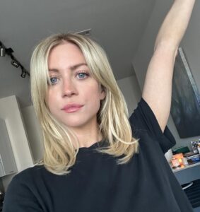 Actress Brittany Snow HD Instagram Photos and Wallpapers June 2024