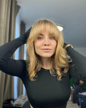 Broňa Kováčiková Instagram - Páči sa vám nový účes?👩