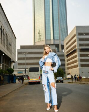 Brooke Bruk-Jackson Instagram - H town strolls in my denim daze 🇿🇼💙

By our very own @ric_chasers 👖🔥
👠 @queenofswaggerofficial

#visitzimbabwe