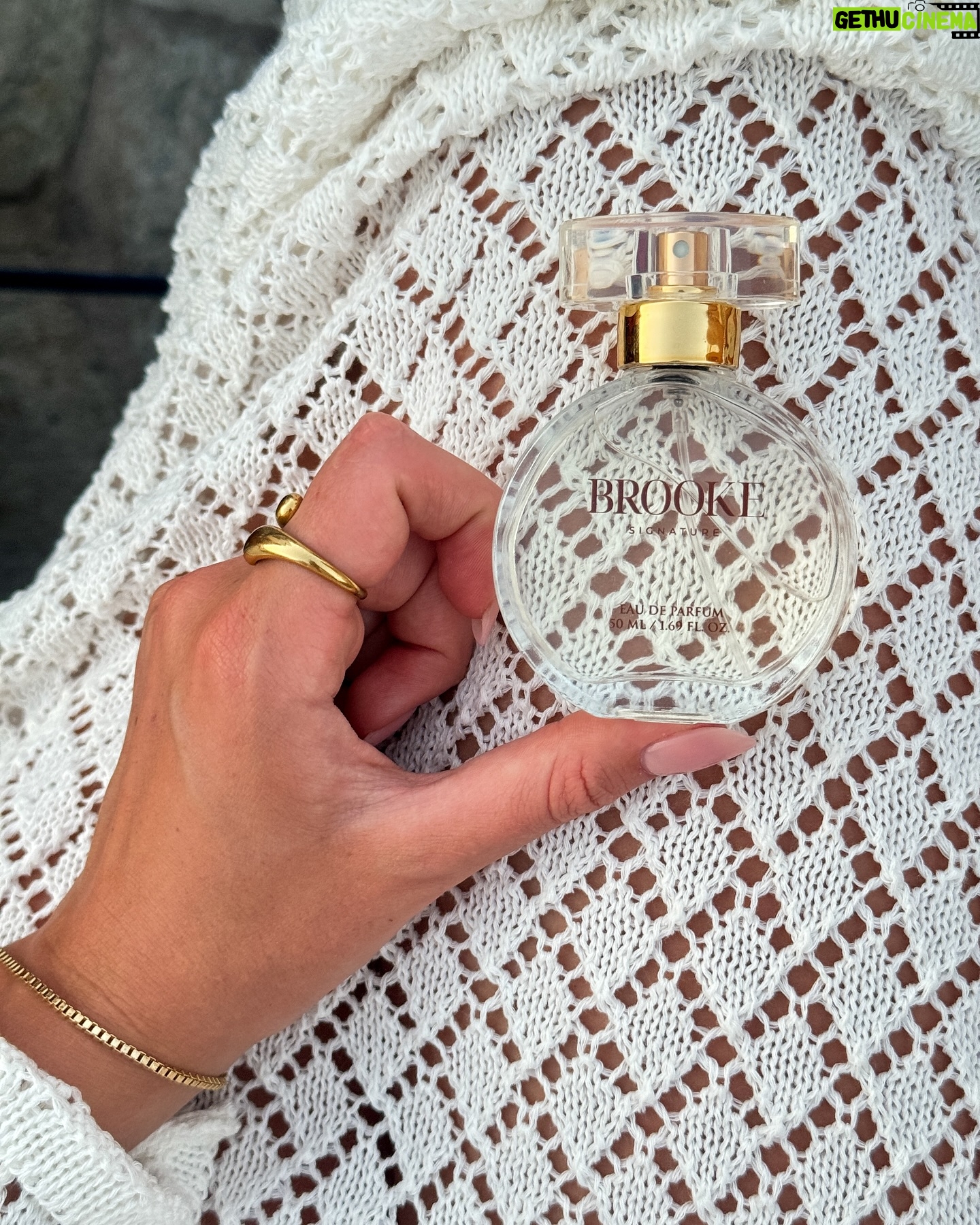 Brooke Bruk-Jackson - 3 Likes - Living the summer dream on deck, barefoot and with the one and only summer companion 🧿🩵🐚 #brookesignaturescent
#greece #milos #goldenhour #summerscent #fragrance