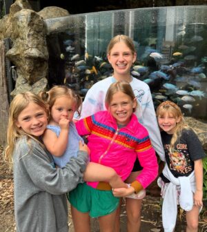 Brooke Burns Instagram - A little Texas Trouble 😜
#texasgirl #family #home