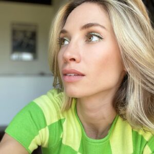 Brooke Butler Instagram - Green perspectives 🍀