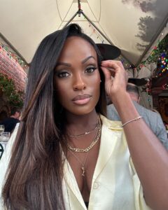 Actress Brooke Thomas HD Instagram Photos and Wallpapers June 2024