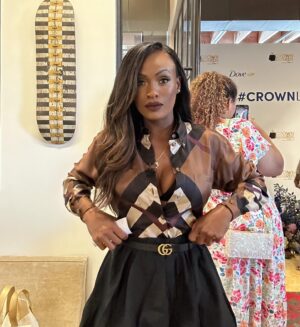 Brooke Thomas Instagram - What a moving experience at Dove’s Crown Awards— celebrating Black hair and the choice to wear it as we please. #crownlove #crownproud 

Outfit details— we love a high/low situation:
Top: @burberry from @thewebster 
Bubble skirt: @zara (I believe this was $39 and I can grab the code if you want it too!)
Shoes: @louboutinworld