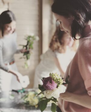 Brooke Williams Instagram - Happiest ✨🌸 #notmywedding #ijustreallyloveflowers #lol