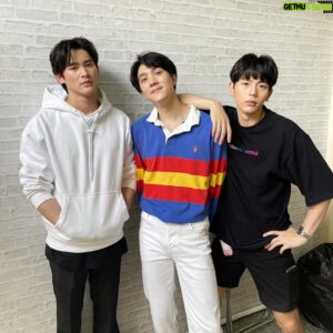 Bruce Sirikorn Kananuruk Instagram - ฝากตามติดติดตาม Q&A กับ @uppoompat และ @numberx9th ทาง Brucebruce Channel ฝากปักตะไคร้กดไลค์กดแชร์ด้วยนะจ๊ะ จุ้บๆ❤️🐊 https://youtu.be/trgIXUwjwDg