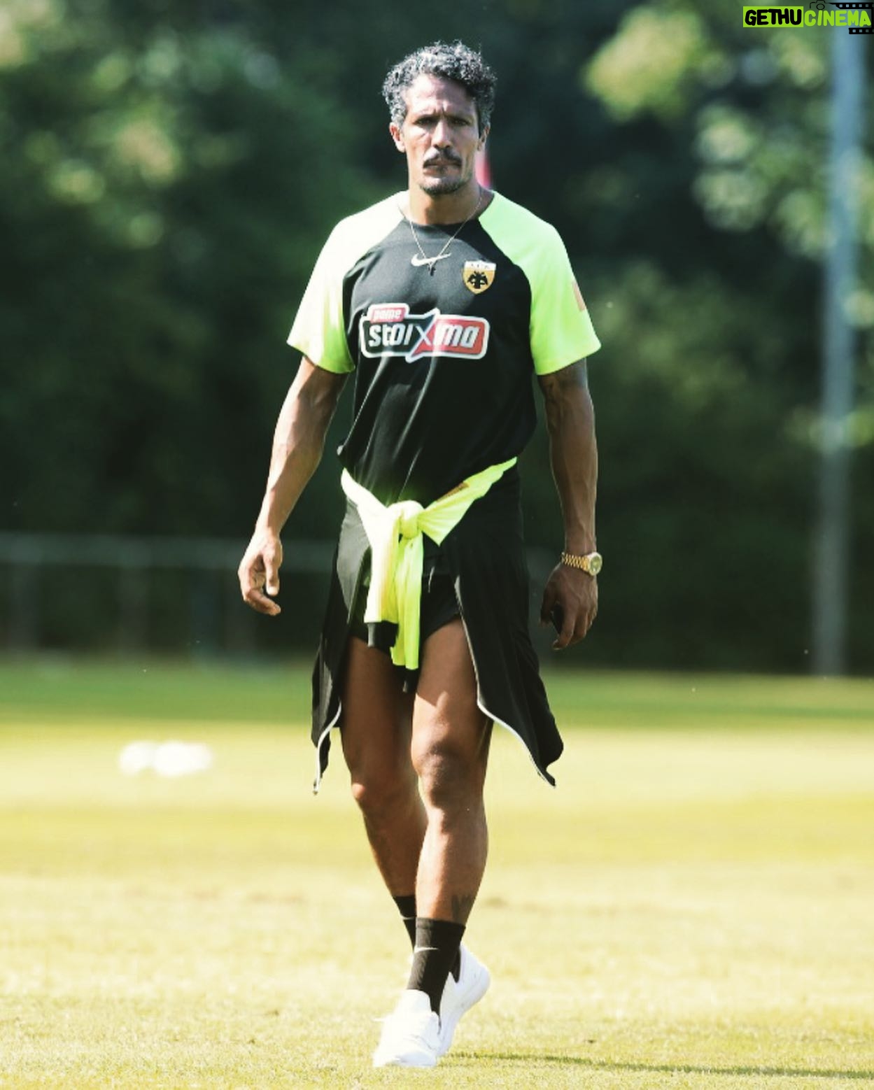 Bruno Alves - 4.6K Likes - Give strong and solid steps forward ,don’t look back live the moment live the present and be present and put everything in what you do ,be surround for persons that make you better and places with good and positive energy and let it flow. #commitment #aekfamily #wecandoit #believe #faith @aekfc_official