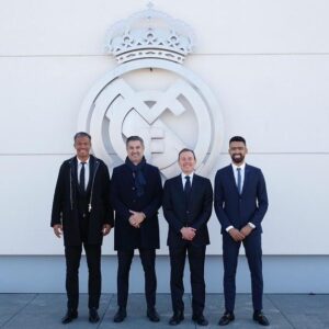 Bruno Alves Instagram - One of the best experiences I lived ! First I want to say thank you to my club @aekfc_official to autorize me to be present and I can bring aek name wherever I go . I want also say thank you to @fcporto to invite me and recognize me to represent this great moment and important legends game and also thank you to @realmadrid for the warm welcoming to their facilites Grateful for the entire journey it was an honor to be there.Waiting all of you at Estadio Santiago Bernabeu on 23 march 2024 for this amazing legends game Real Madrid vs FcPorto !