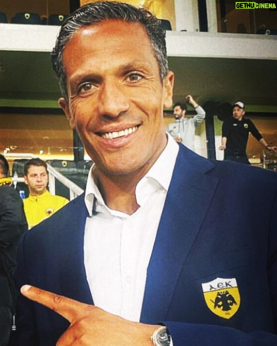 Bruno Alves - 4.3K Likes - Felling great to be part of this team !#goodvibes #family #positivity #comitment#aek