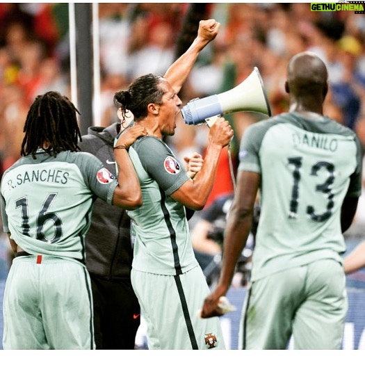 Bruno Alves - 7.2K Likes - Força PORTUGAL 🇵🇹, vamos todos apoiar e torcer por estes guerreiros que vão lutar e defender a nossa bandeira que consigam pôr em campo toda a sua qualidade determinação e habilidades e vençam por todos nós portugueses @portugal