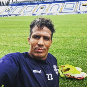 Bruno Alves Instagram - Do everything that’s makes you happy , preparing for first game @apollonsmyrnisfc let’s go !