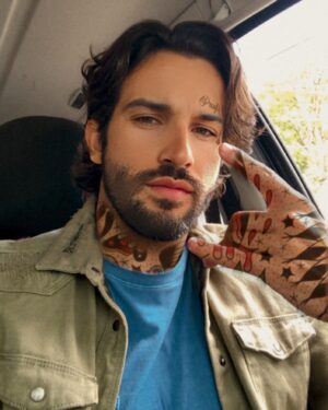 Bruno Bevan Instagram - Old is cool ink. Só nos filtros mesmo hehe não tenho nenhuma, quem sabe um dia!🖋