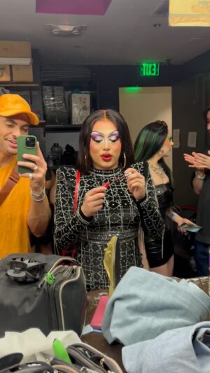 Bruno Carvalho Alcantara Instagram - Backstage talk with @morphinelovemua 
This Brazilian BBL tho 🤭

#backstage #dragrace #weho #brunoalcantara #lgbtq #dragqueen #bbl #bunda #brazil #makeup