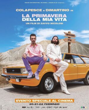 Brunori Sas Instagram - Come on baby Sas my fire! 
Stasera esce nei cinema "La primavera della mia vita", primo lungometraggio dei bro @colapesce & @dimartinoofficial. 
Un film strepitoso, anche se non l'ho visto, impreziosito da un mio imprescindibile cammeo nelle vesti di Jim MorriSas. Ore e ore di trucco e parrucco, ma alla fine i risultati sono sorprendenti: dall'anno prossimo condurrò io "4 ristoranti". Buona visione!